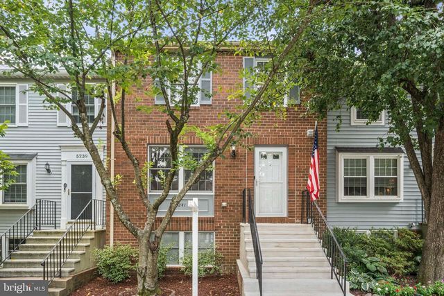 5241 SAINT GENEVIEVE PL, Alexandria, VA 22315
