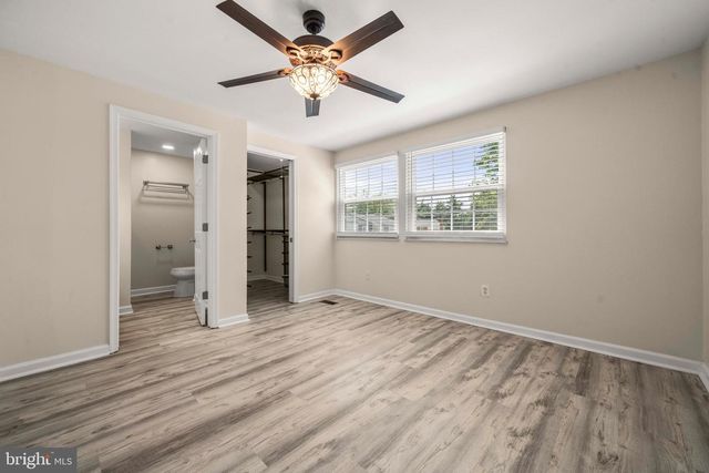 5241 SAINT GENEVIEVE PL, Alexandria, VA 22315