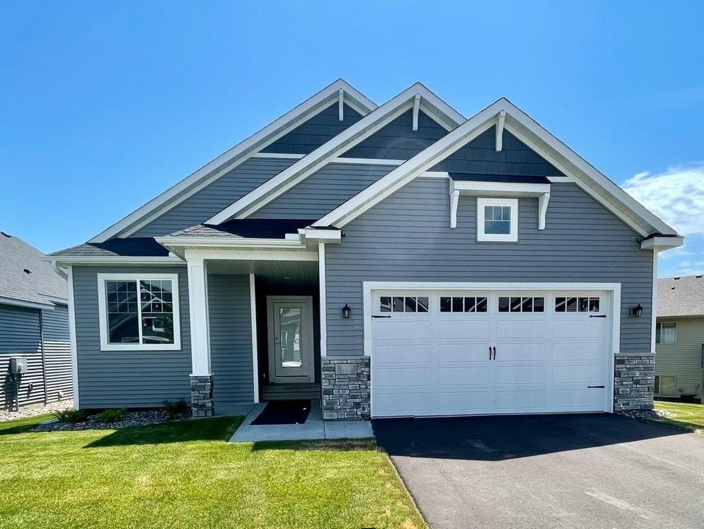 9033 Orchard Circle, Monticello, MN 55362