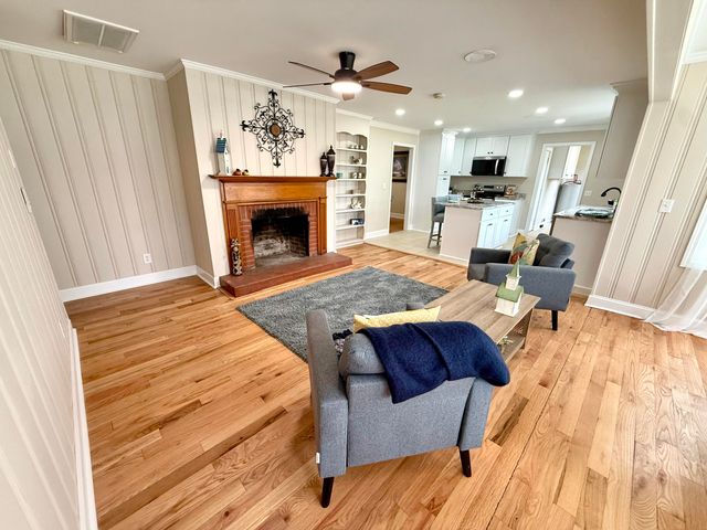 3104 Chris Drive, Dalzell, SC 29040
