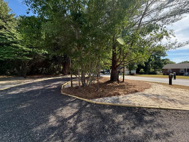 3104 Chris Drive, Dalzell, SC 29040