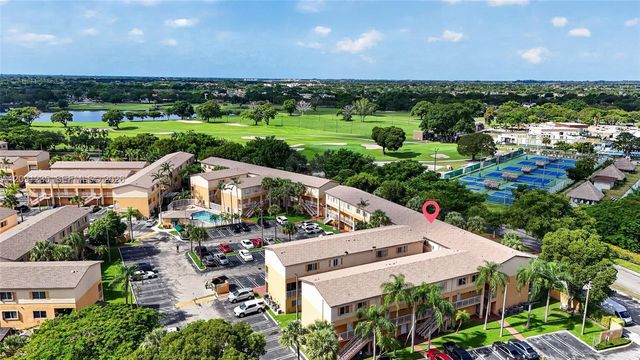 6205 Kendale Lakes Circle 281, Miami, FL 33183