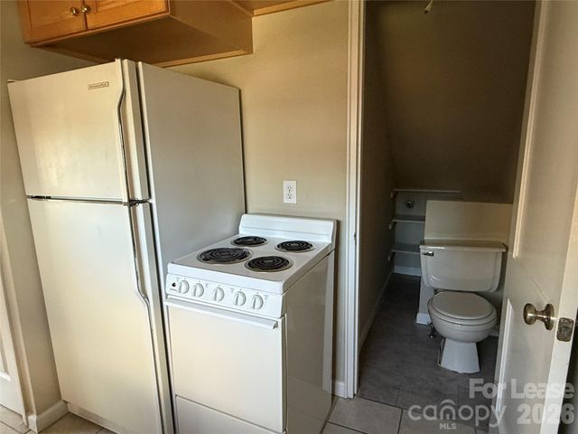 524 Wakefield Drive, Charlotte, NC 28209