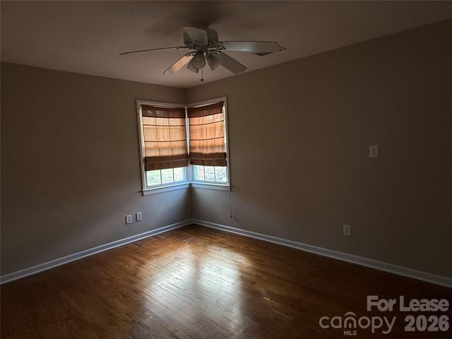 524 Wakefield Drive, Charlotte, NC 28209