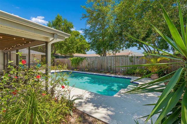6214 8TH AVENUE S, Gulfport, FL 33707