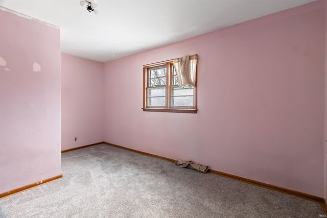 1115 W Bannister Drive, Marion, IN 46953