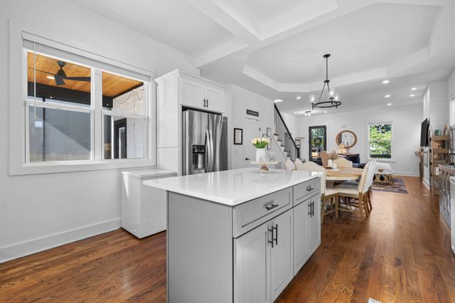 1814 12th Ave, N, Nashville, TN 37208