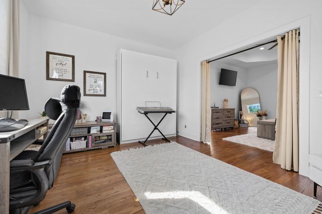 1814 12th Ave, N, Nashville, TN 37208