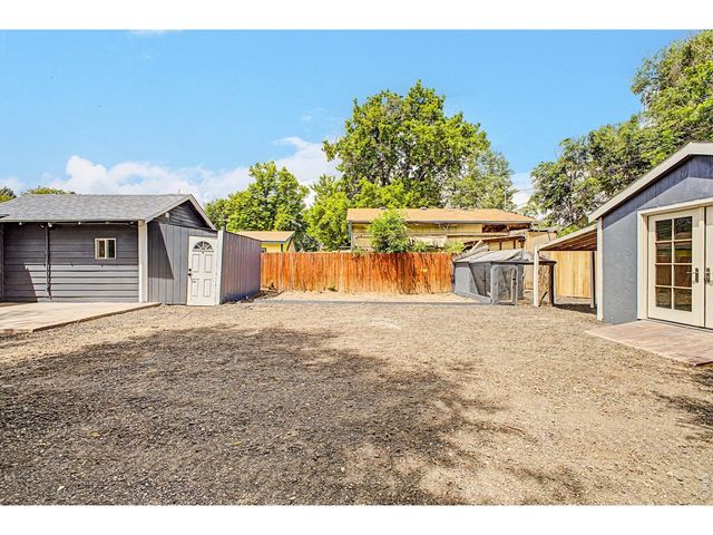 1513 E 4th St, Loveland, CO 80537