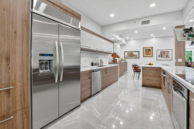 2584 Coco Plum Blvd 104, Boca Raton, FL 33496