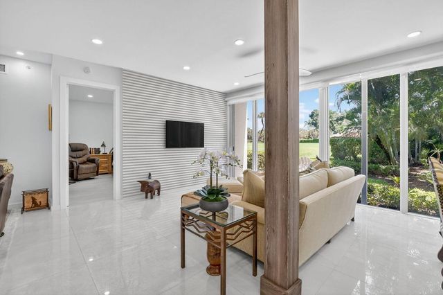 2584 Coco Plum Blvd 104, Boca Raton, FL 33496