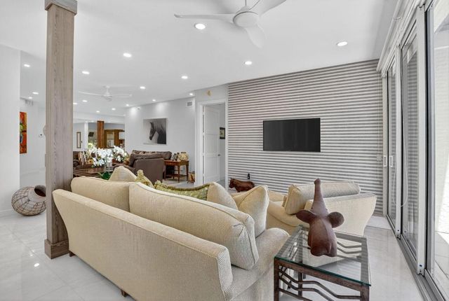 2584 Coco Plum Blvd 104, Boca Raton, FL 33496