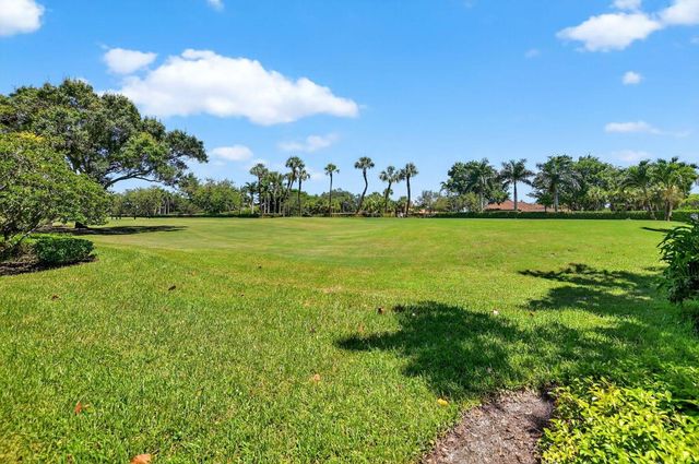 2584 Coco Plum Blvd 104, Boca Raton, FL 33496