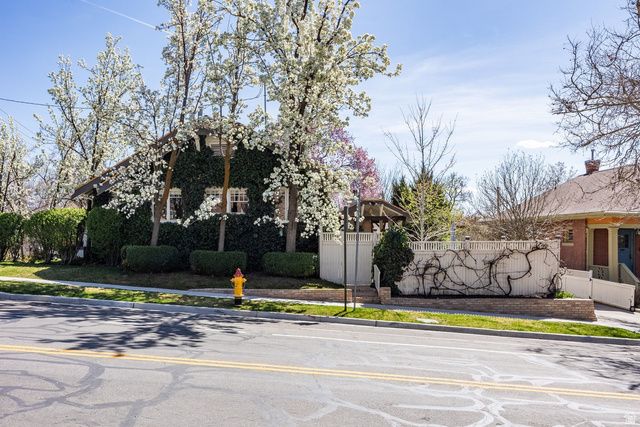 139 N VIRGINIA, Salt Lake City, UT 84103