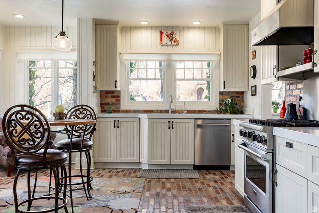 139 N VIRGINIA, Salt Lake City, UT 84103