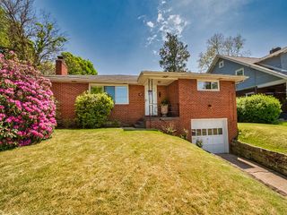 832 5th STREET, Oakmont, PA 15139