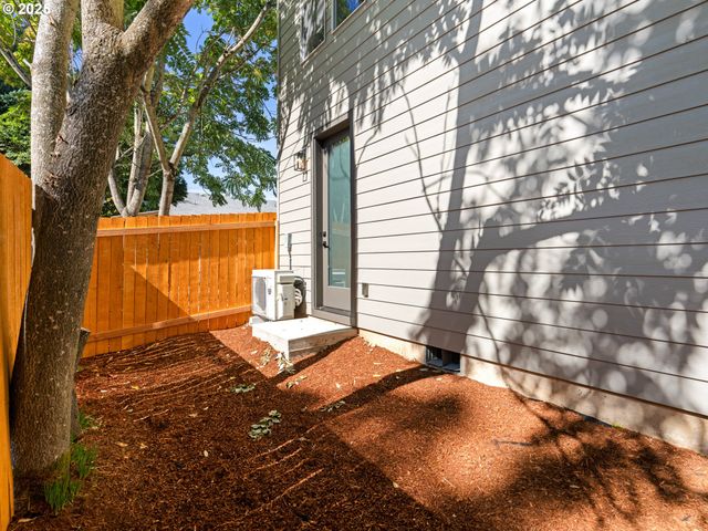 3282 Se 115th Ave, Portland, OR 97266