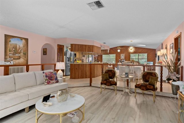 5 MANGROVE COURT S, Homosassa, FL 34446