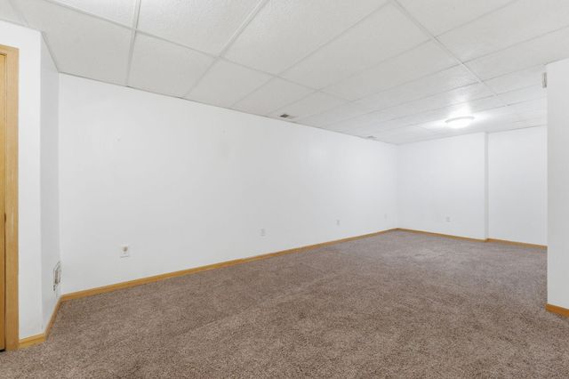 4030 Woodhill Court, Rockford, MN 55373