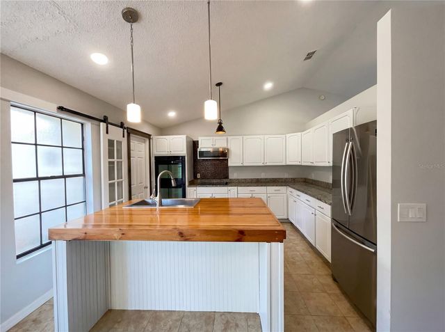 2041 SPENCER STREET, Deland, FL 32720