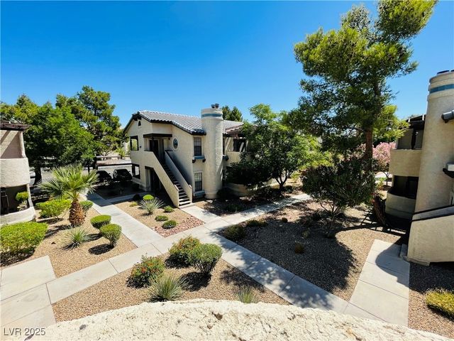 5086 Jeffreys Street 201, Las Vegas, NV 89119