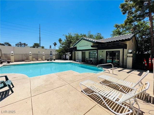 5086 Jeffreys Street 201, Las Vegas, NV 89119