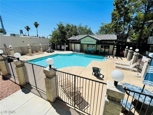 5086 Jeffreys Street 201, Las Vegas, NV 89119