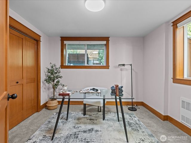 3018 SW Hinds Street, Seattle, WA 98126