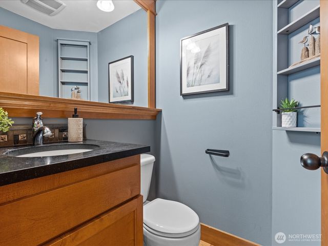 3018 SW Hinds Street, Seattle, WA 98126