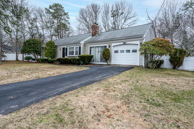 59 Captain Dore Road, South Yarmouth, MA 02664