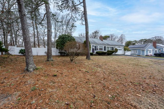 59 Captain Dore Road, South Yarmouth, MA 02664