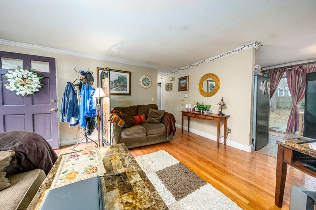 59 Captain Dore Road, South Yarmouth, MA 02664