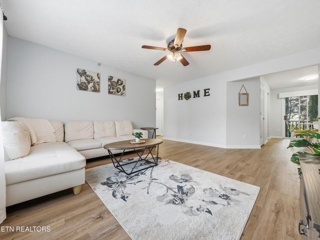 4201 Iona Way, Knoxville, TN 37912