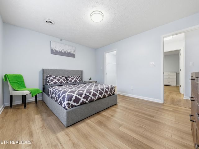 4201 Iona Way, Knoxville, TN 37912