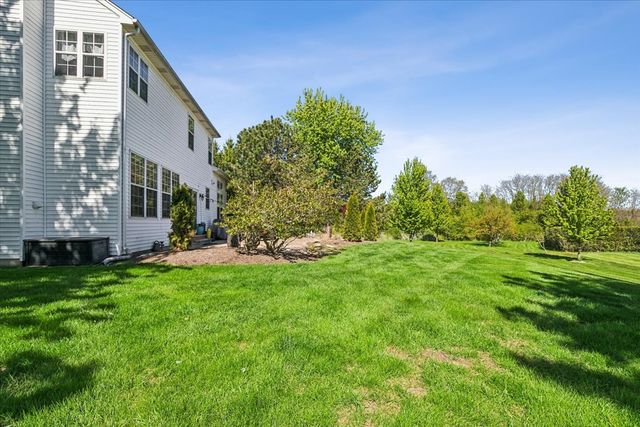 14087 Glenwood Court, Libertyville, IL 60048