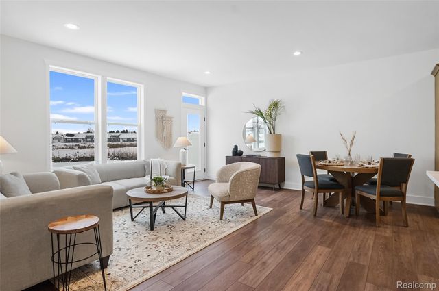 232 Marion Oaks Drive, Marion Township, MI 48843