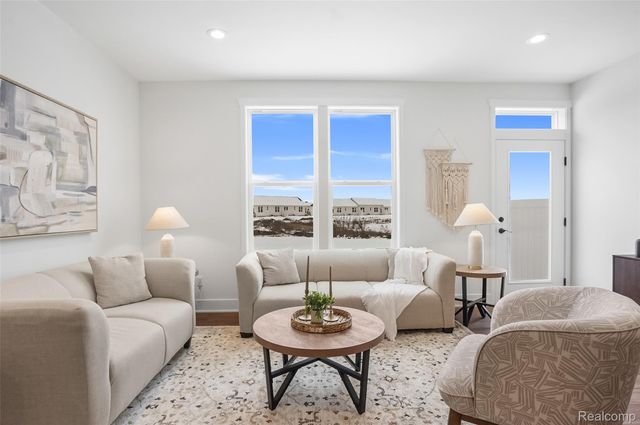 232 Marion Oaks Drive, Marion Township, MI 48843