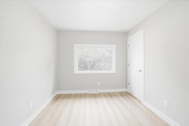 2622 Garden Avenue, Cedar Falls, IA 50613