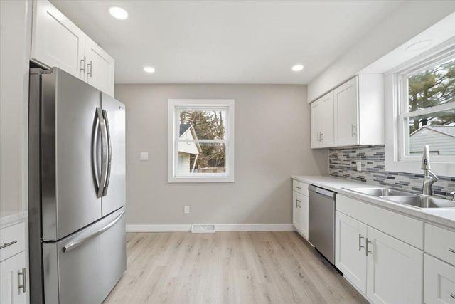 2622 Garden Avenue, Cedar Falls, IA 50613