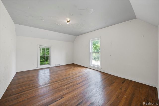 50505 Geddes Road, Canton, MI 48188