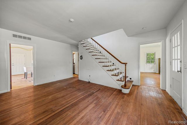 50505 Geddes Road, Canton, MI 48188