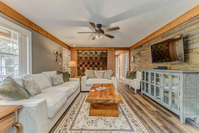 4424 Trailwood Drive, Cohutta, GA 30710