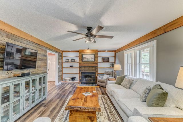 4424 Trailwood Drive, Cohutta, GA 30710