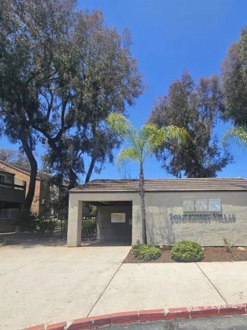 1350 N Escondido Boulevard 44, Escondido, CA 92026