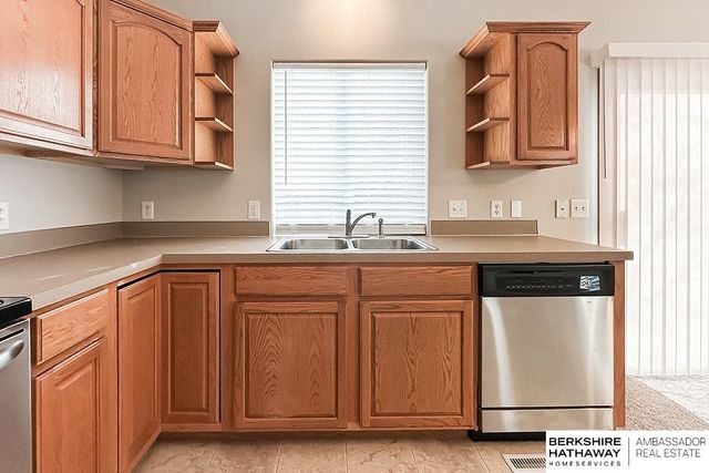 18903 K Street, Omaha, NE 68135