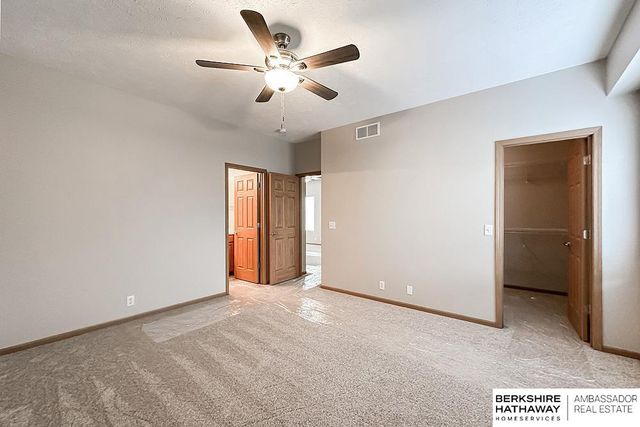 18903 K Street, Omaha, NE 68135