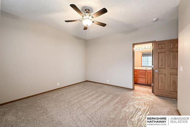 18903 K Street, Omaha, NE 68135