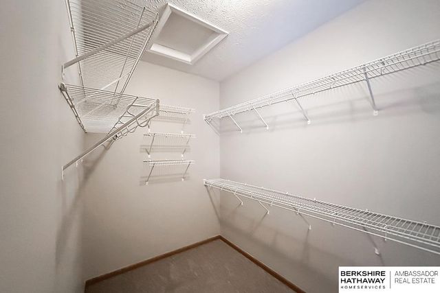 18903 K Street, Omaha, NE 68135