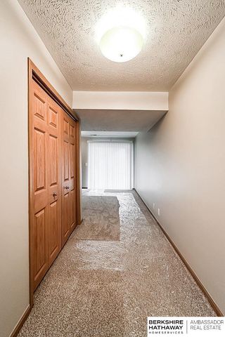 18903 K Street, Omaha, NE 68135