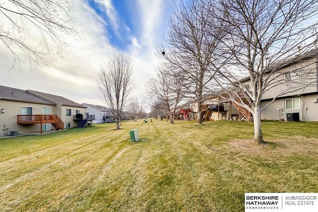 18903 K Street, Omaha, NE 68135